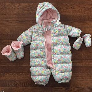 Gap 0 to 6 months Baby girl snowsuit jacket